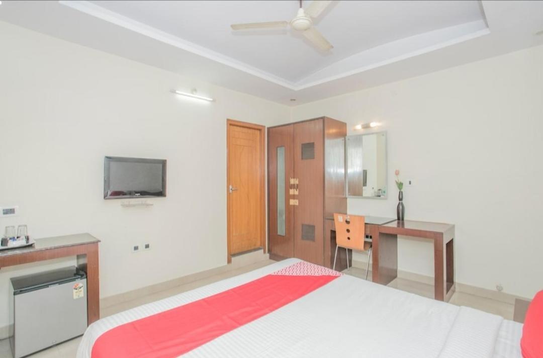 העיר בנגלור Westernsuites Hotel / Spa מראה חיצוני תמונה